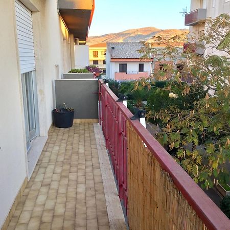 Casa Cristina Lägenhet Comiso Exteriör bild
