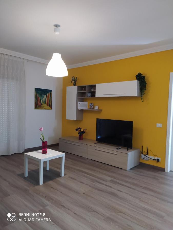Casa Cristina Lägenhet Comiso Exteriör bild